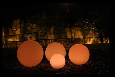 Giant Floating LED Ball Lights / 100cm Led Glow Ball Lamp With Controller supplier